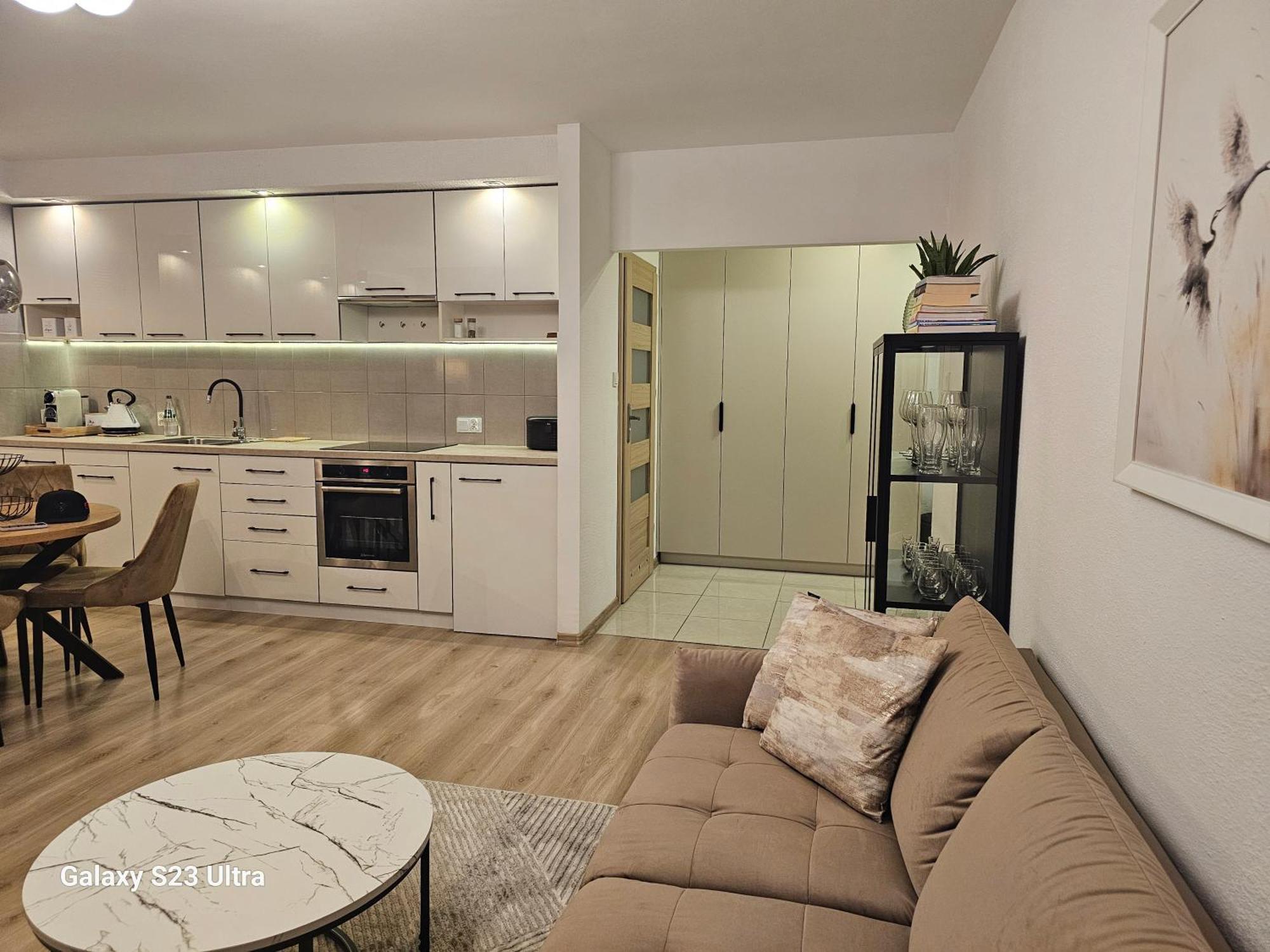 Apartament W Centrum Z Widokiem Na Jeziorko Kętrzyn Εξωτερικό φωτογραφία