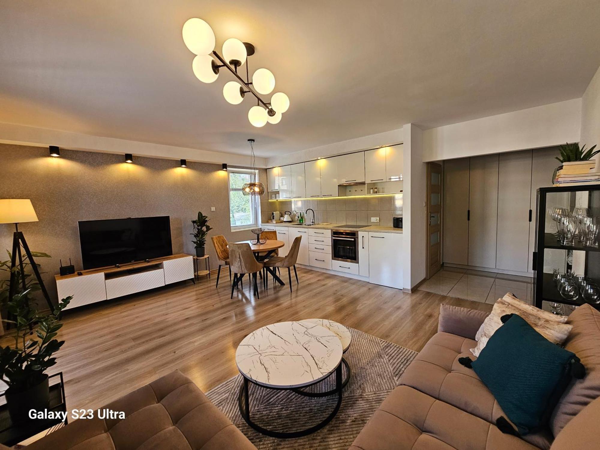 Apartament W Centrum Z Widokiem Na Jeziorko Kętrzyn Εξωτερικό φωτογραφία