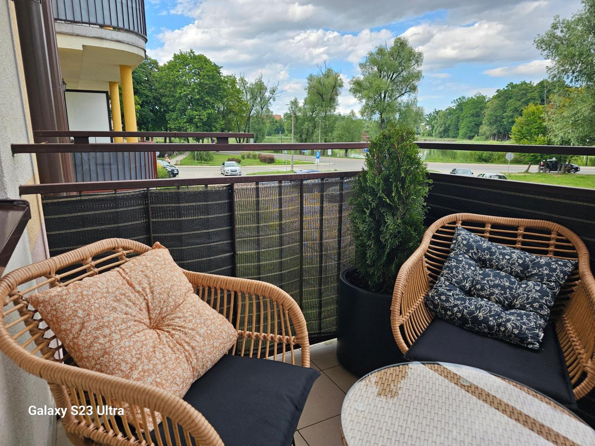 Apartament W Centrum Z Widokiem Na Jeziorko Kętrzyn Εξωτερικό φωτογραφία